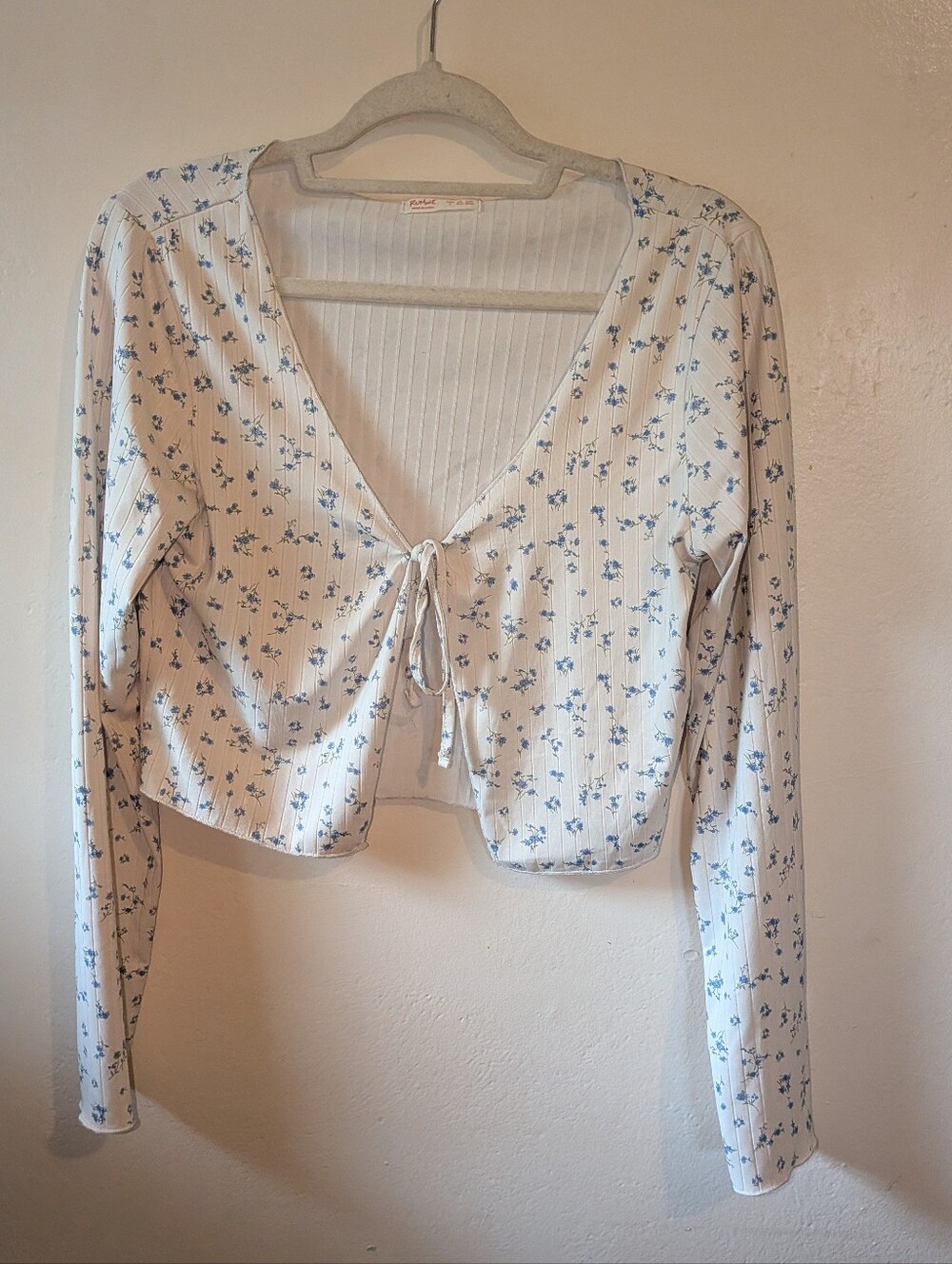 ROMWE White Floral Tie-Front Long Sleeve Top Size L